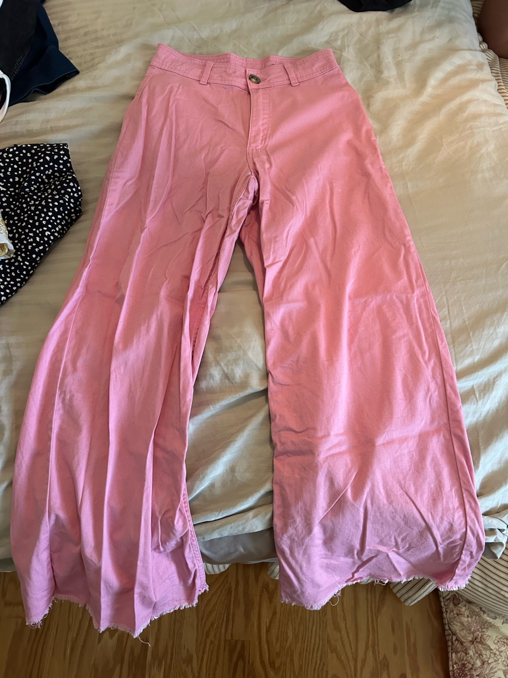 Billabong pink pants sz 27